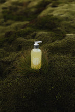 Load image into Gallery viewer, New Moon Soap