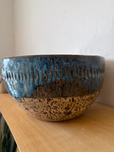 Load image into Gallery viewer, Saturn Bowl