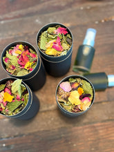 Load image into Gallery viewer, Seasonal Ayurvedic Balancing Box:  PITTA