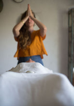 Load image into Gallery viewer, Reiki &amp; Sound Therapy Treatment, 60 minutes