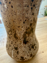 Load image into Gallery viewer, Spring Vase
