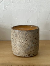 Load image into Gallery viewer, Beeswax Cedar Candle