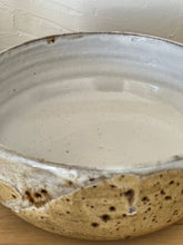 Load image into Gallery viewer, Spotted White Bowl