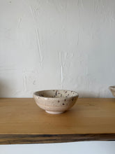 Load image into Gallery viewer, Raw White Tea Cup